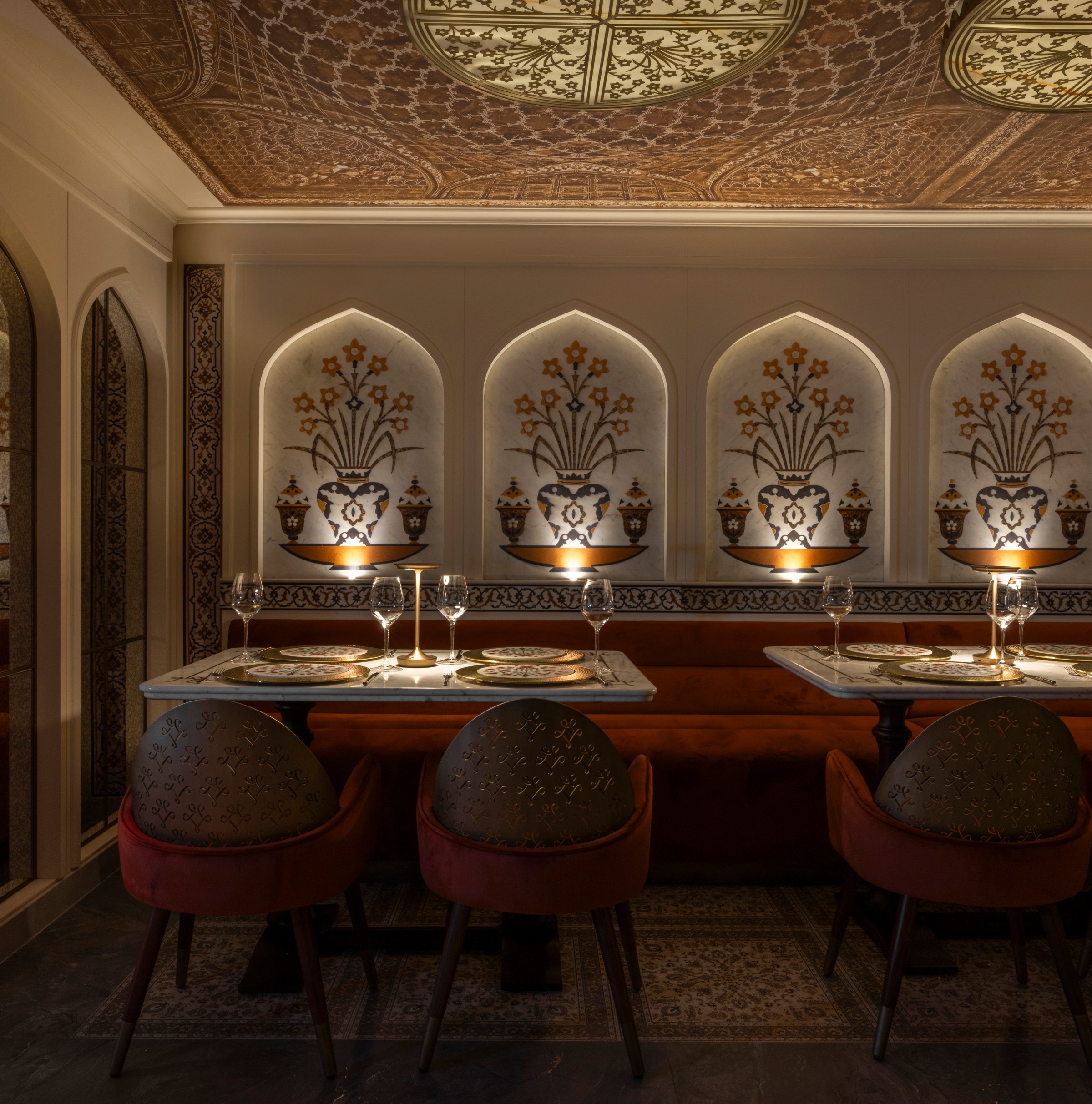 A restaurant dining room.