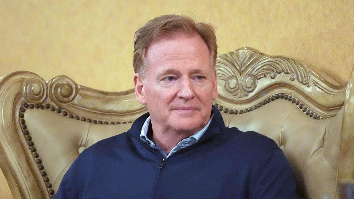 Roger Goodell emotional during first interview since NYC shooting