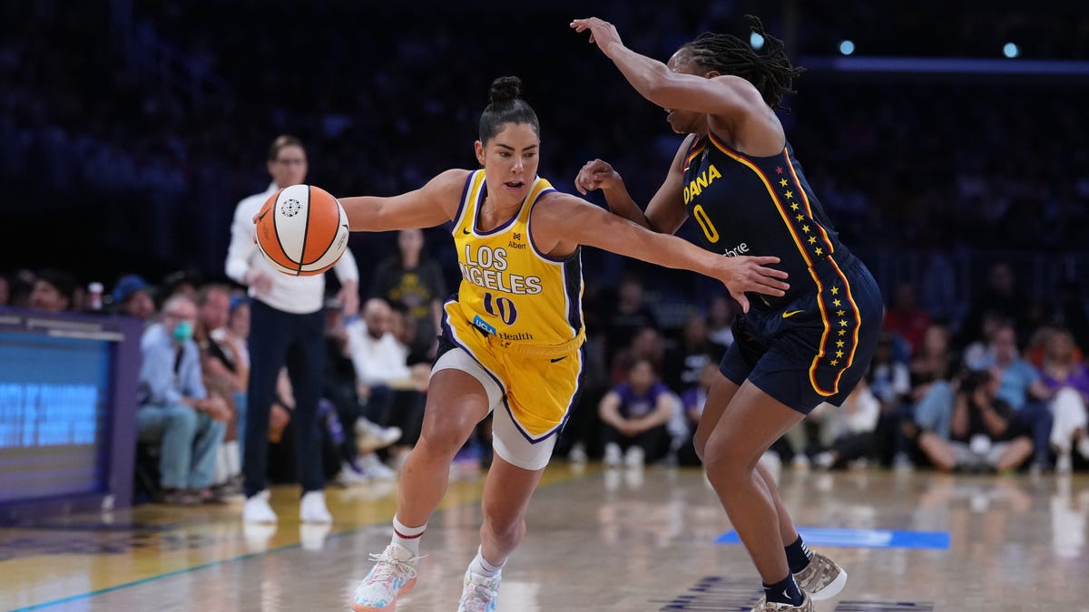 Rickea Jackson, Kelsey Plum lead win