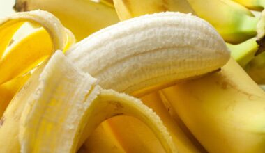 How much potassium do bananas have?