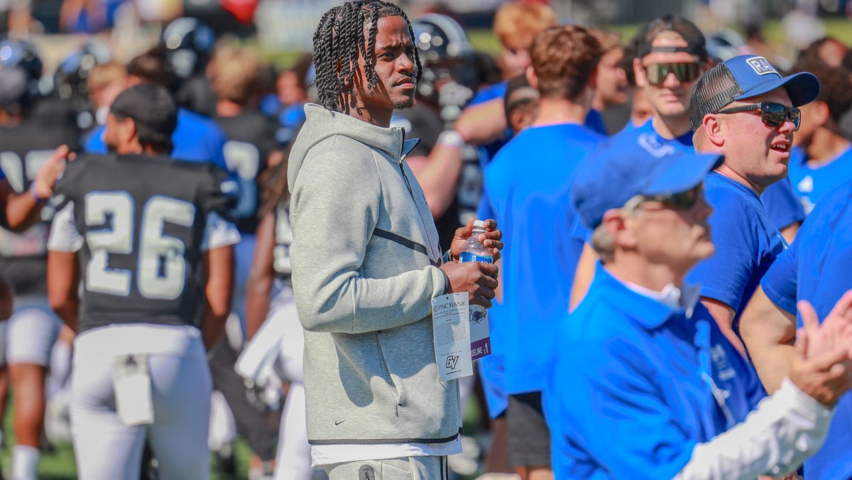 Former GVSU receiver visits team after earning spot on Chicago Bears