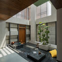 Hierlooms in Concrete / Greyscale Design Studio - Interior Photography, Living Room