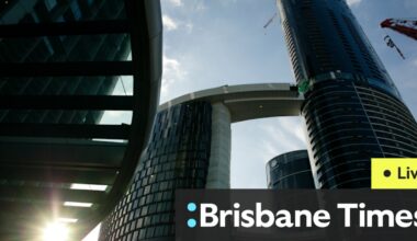 Queensland teachers will cross bridge for rally; Schools will remain open today, says education minister; Riverfire to feature ‘pyro drones’
