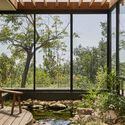 Glass Ridge House / OWIU Design - Image 5 of 23
