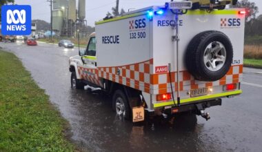 Two men missing after car crashes into river near Wisemans Ferry