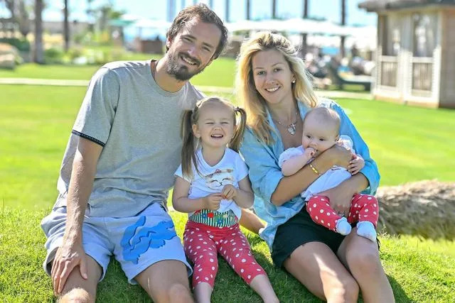 Daria Medvedeva/Instagram Daniil Medvedev smiles with wife Daria Medvedeva and their 2 kids in June 2025.