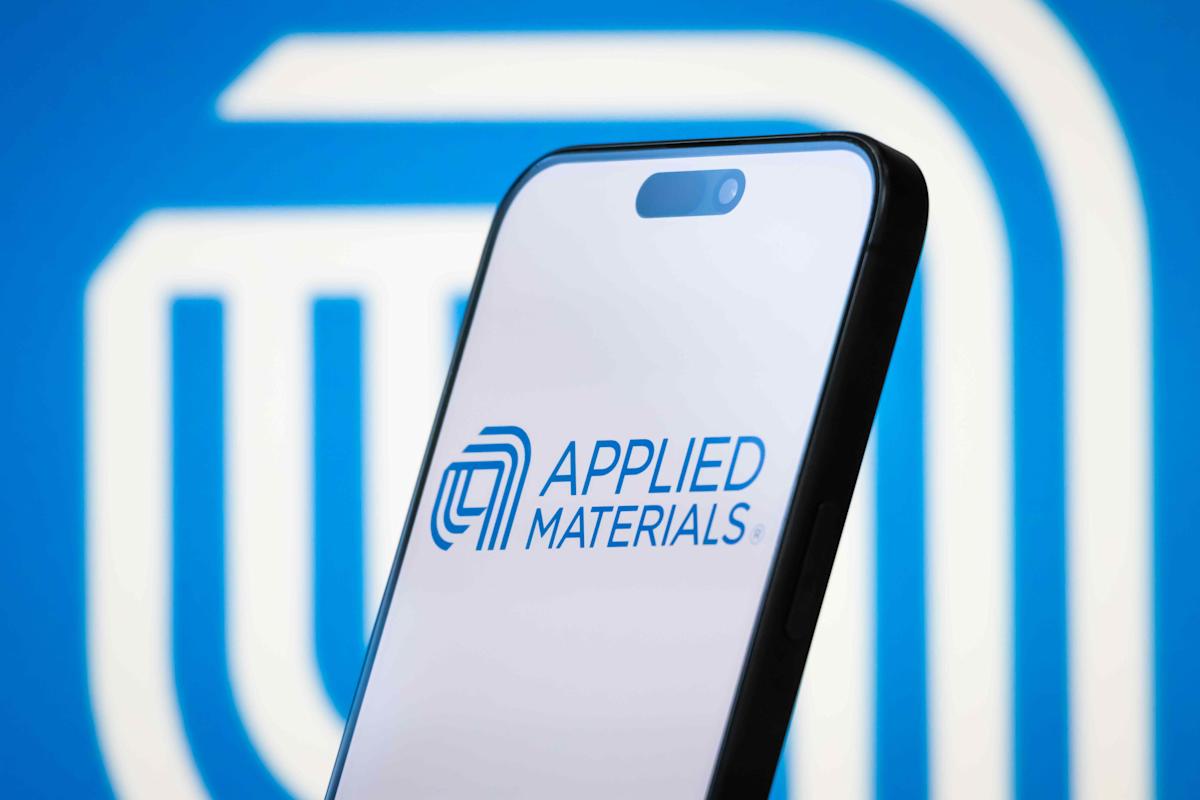 Applied Materials Warns Uncertainty Is Slowing Its Business, Especially in China