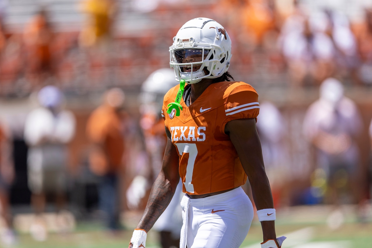 Former Texas WR Isaiah Bond announces he’s signing with the Browns after sexual assault charges are dropped, but team is still doing its diligence