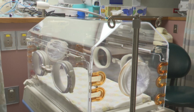 Geneticists provide benefits to genetic testing on newborn babies