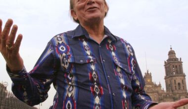Flaco Jimenez, San Antonio music giant and trailblazing accordionist, dies at 86