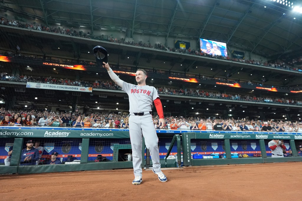 Alex Bregman homers in return to Houston, but Red Sox rally falls short