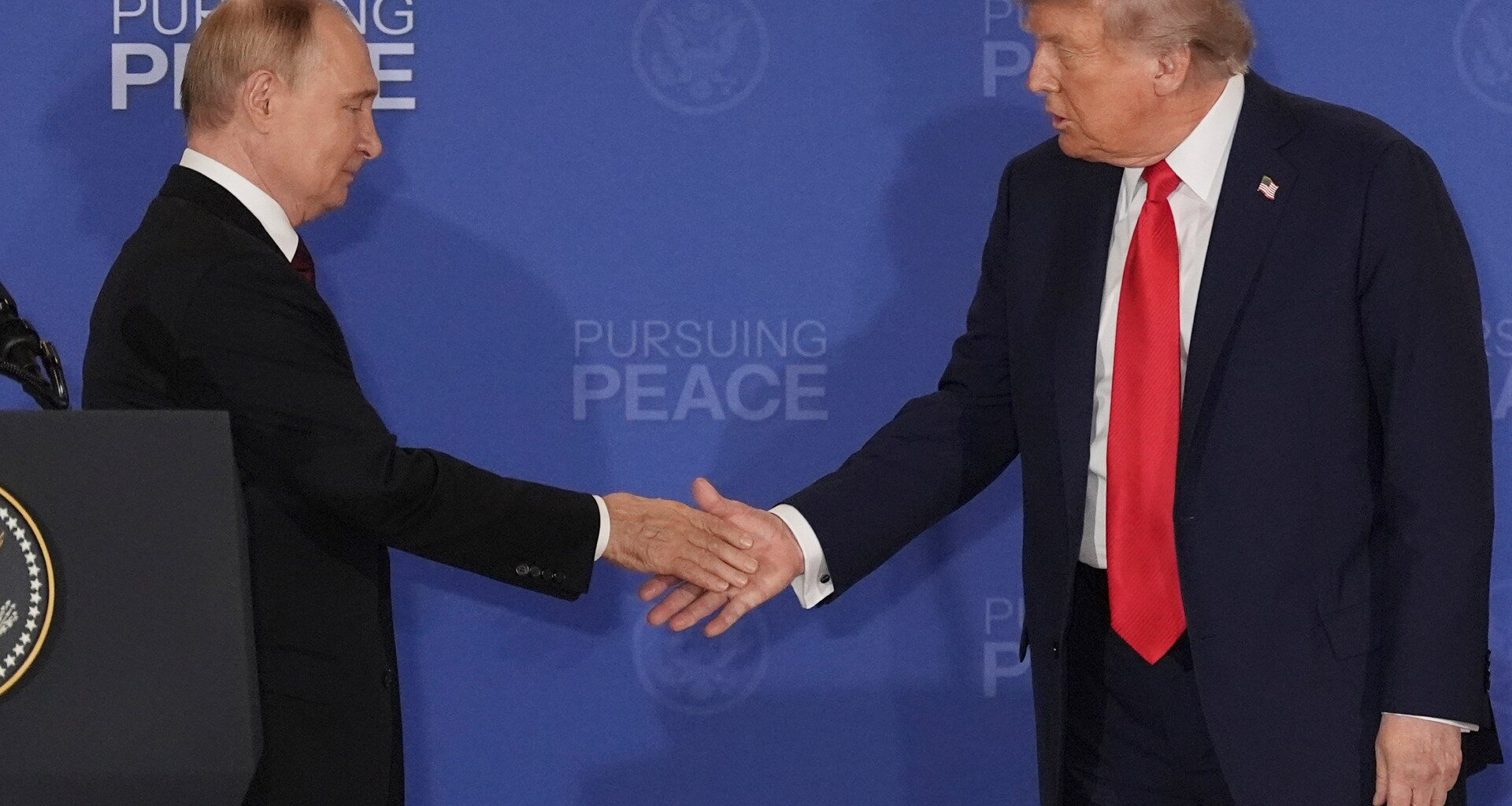 ‘Feeding a narcissist:’ Ukraine reflects on Trump-Putin summit | Russia-Ukraine war News