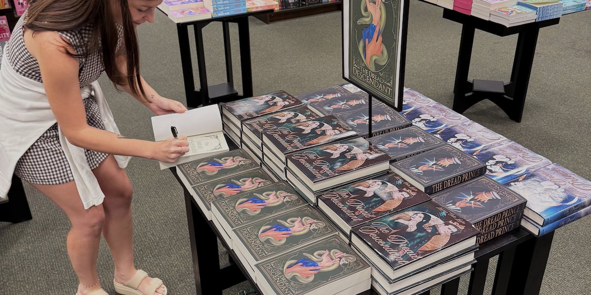 Mississippi author markets her books across the US, using social media to build her reader base