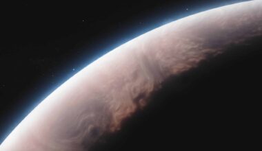 Astronomers Discover Quartz Clouds On Exoplanets That Bend Starlight In Unusual Ways