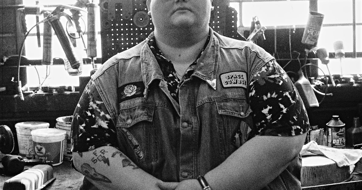 Dallas’ Joshua Ray Walker announces ‘stuff’-inspired album