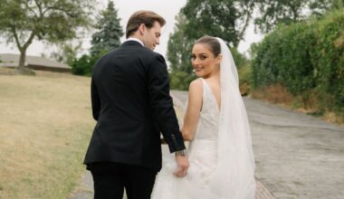 Singer Banks Wore a “Sexy and Romantic” Lace Vivienne Westwood Dress to Wed Lacrosse Star Drew Snider