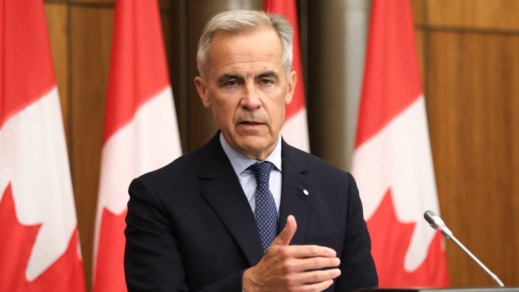 Click to play video: 'Carney ‘disappointed’ in Trump’s 35% tariff on Canada'
