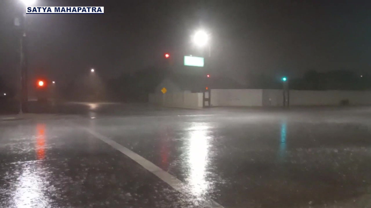 (Related Video) Intense monsoon storms hit Phoenix