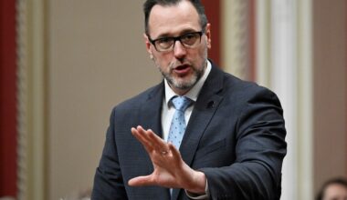 Quebec plans to outlaw public prayer in move to strengthen secularism