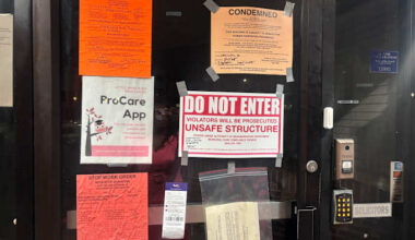 Father says he brought children to Arlington day care for VPK & found the building plastered with ‘condemned’ notices