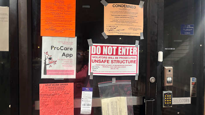 Father says he brought children to Arlington day care for VPK & found the building plastered with ‘condemned’ notices