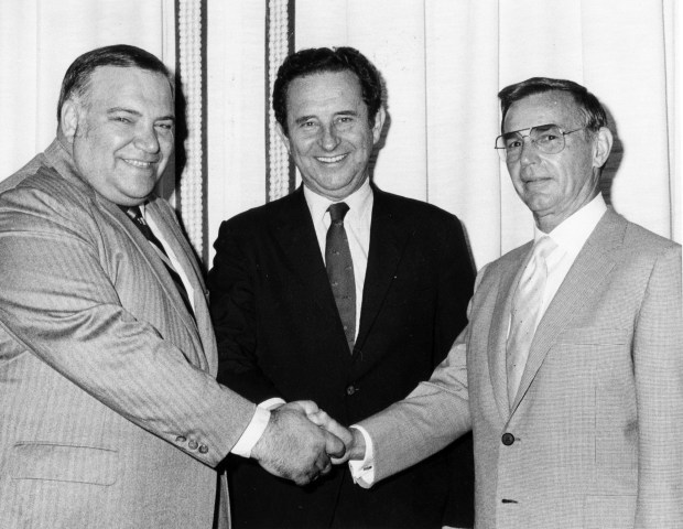 Arlington Park Race Track leaders from left: Sheldon Robbins, Joseph Joyce Jr. and Dick Duchossois on Aug. 18, 1983. (Phil Mascione/Chicago Tribune)