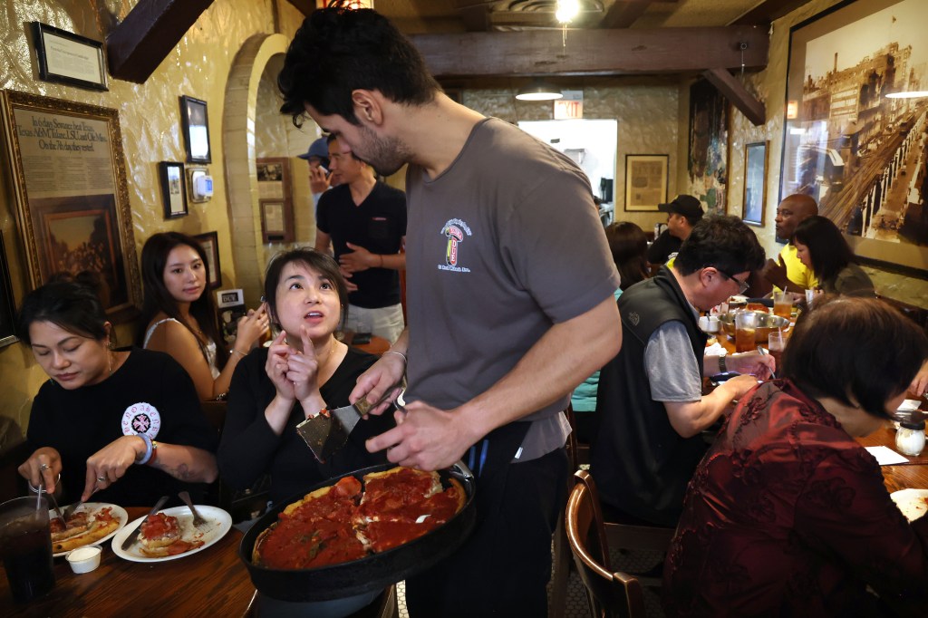 North American Fujian groups celebrate heritage in Chicago