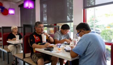 Jack in the Box returns to Chicago after 40 years