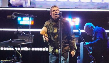 Oasis is coming to Chicago this week. Here's what to know.