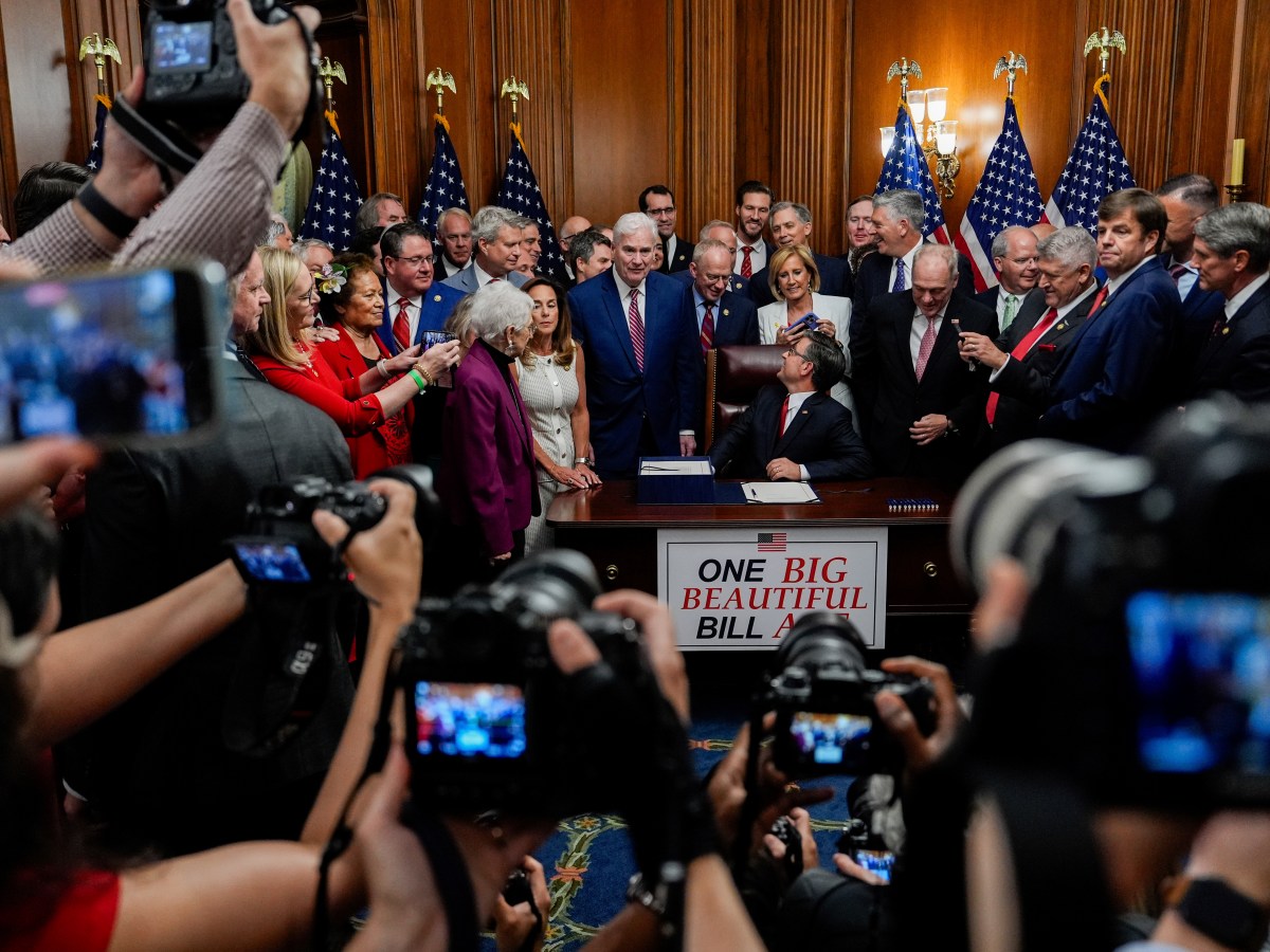 Vermont officials estimate 45,000 people to lose health insurance under Trump’s tax bill