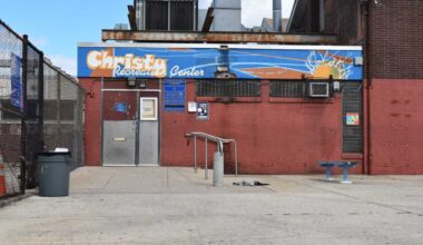 Teen, 17, charged in West Philadelphia pool shooting – Metro Philadelphia