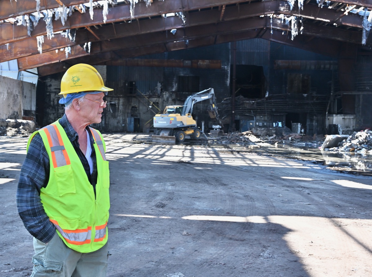 Orrington trash incinerator says it will start accepting waste this month