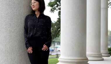 Harvard researchers find link between mother's age, child's sex