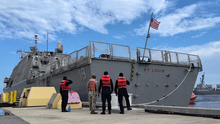 Family says goodbye to USS St. Louis as it deploys to fight drug trafficking in Caribbean