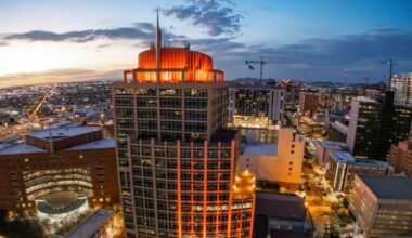 Economic study ranks Phoenix No. 4 in nation for growth...