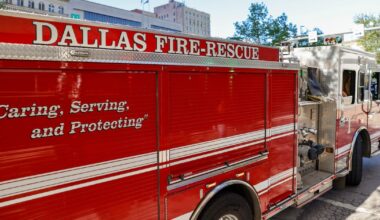 Dozens of Dallas firefighters respond to fire at abandoned building in North Oak Cliff