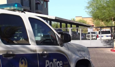 Two men hospitalized after stabbing at south Phoenix apartment complex