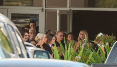 Hulk Hogan funeral in Largo: ‘Even in heaven, he sold out again’ - Tampa Bay Times