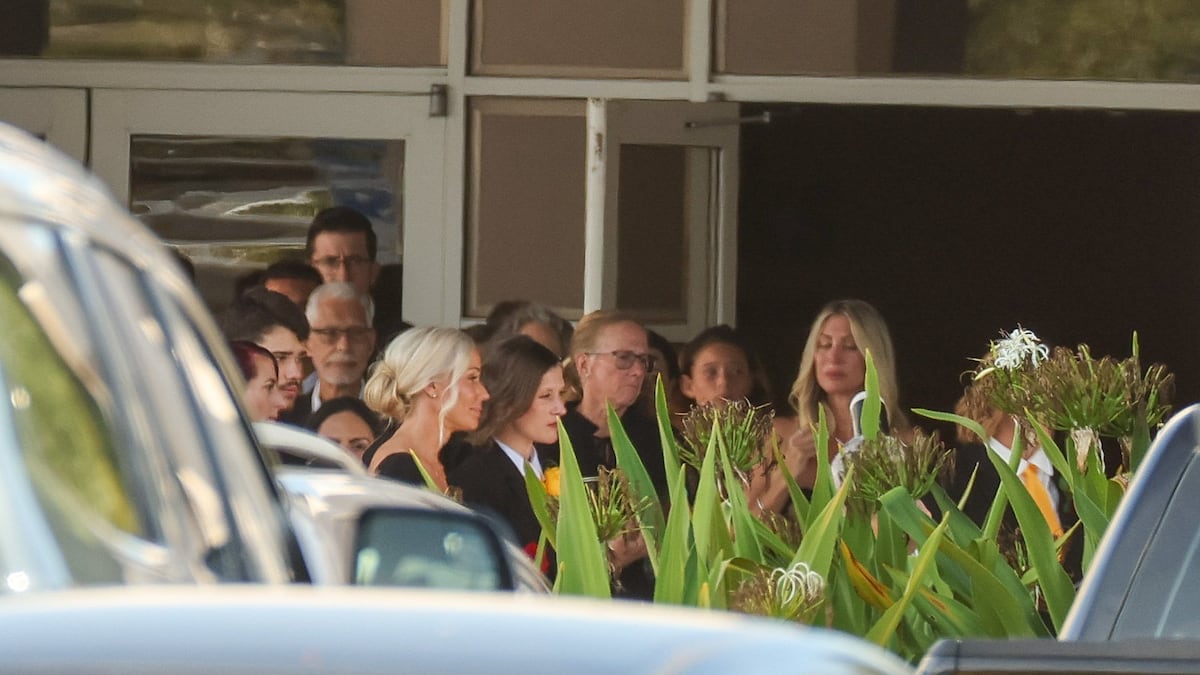 Hulk Hogan funeral in Largo: ‘Even in heaven, he sold out again’ - Tampa Bay Times
