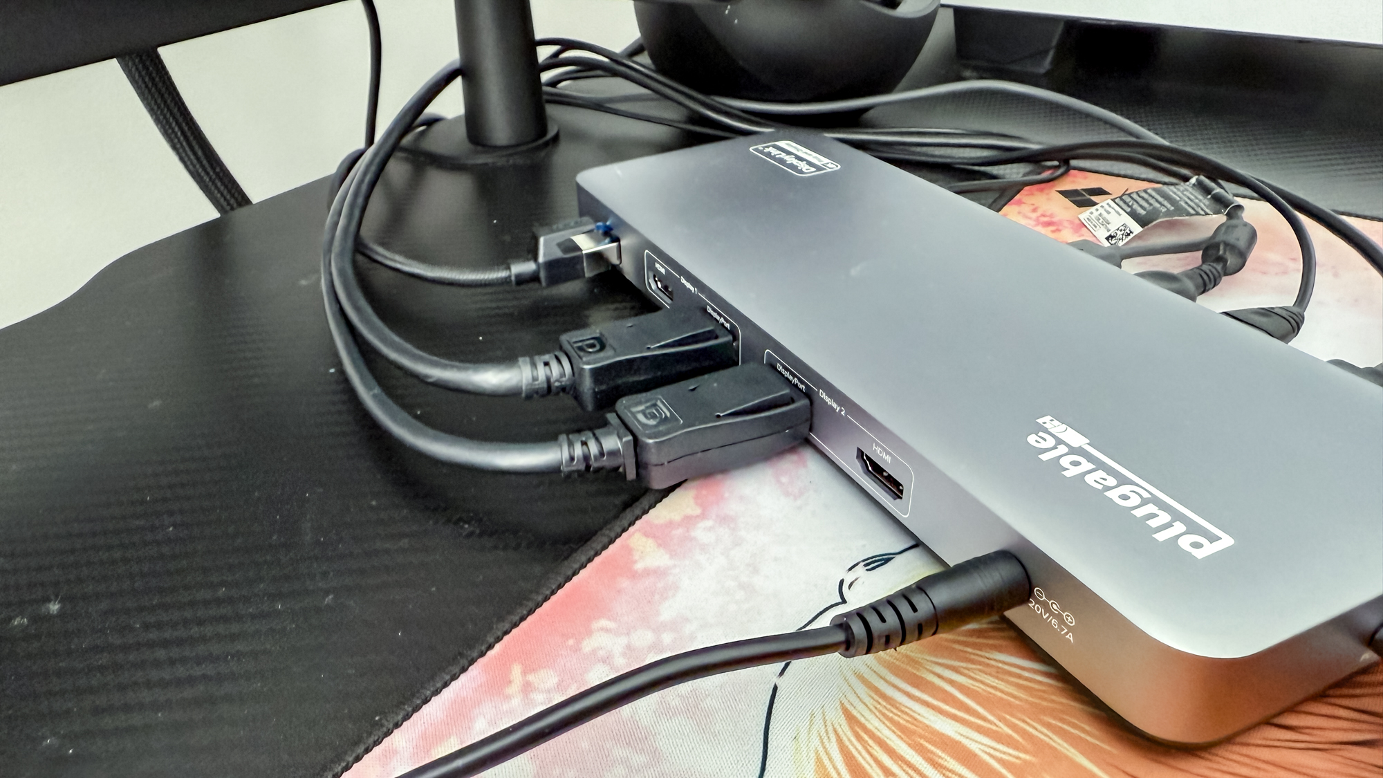 Plugable 14-in-1 docking station