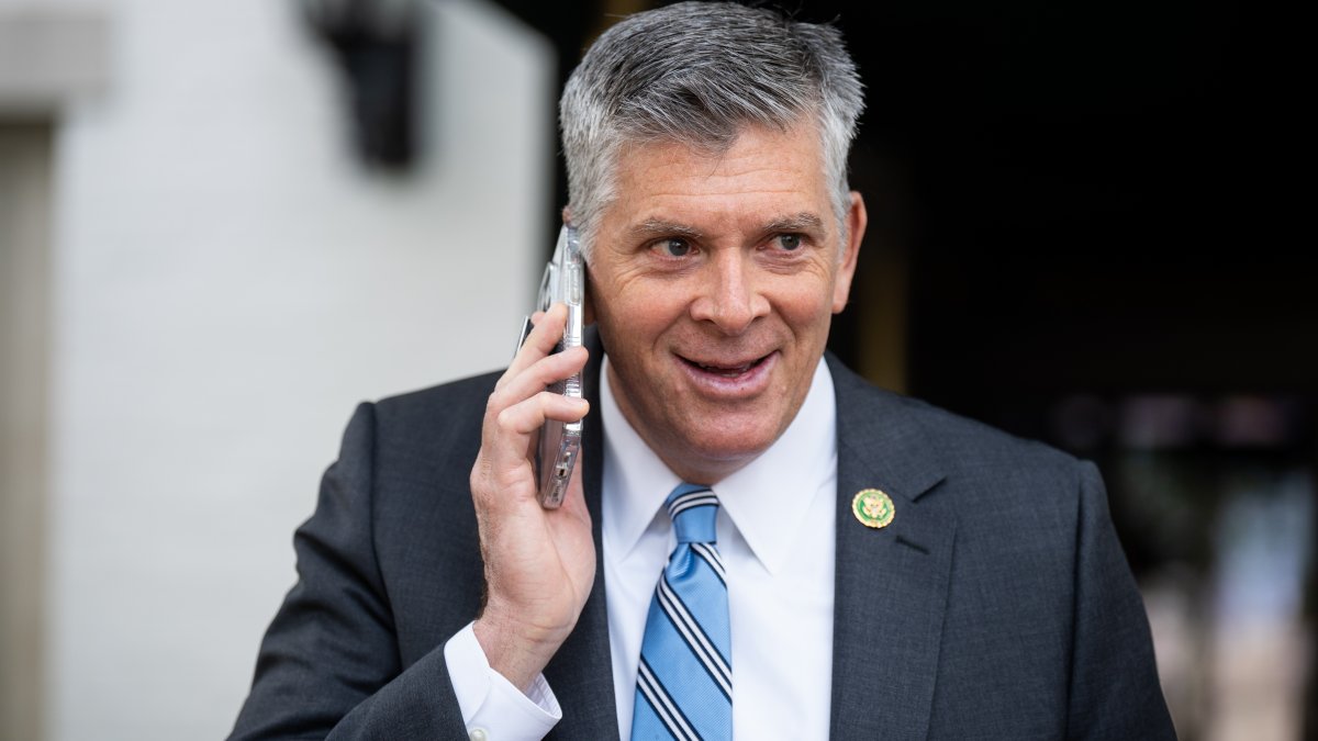 Darin LaHood makes Illinois governor’s race decision – NBC Chicago