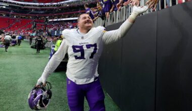 Vikings trade veteran DT Harrison Phillips to Jets for 2026 draft pick, 2027 pick swap: Sources