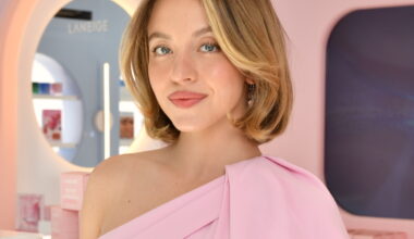 Sydney Sweeney In Bikini Shares "Sully Update" — Celebwell