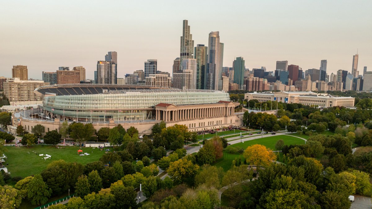 Bears, Vivid Seats launch partnership for Soldier Field ‘Skydeck’ – NBC Chicago