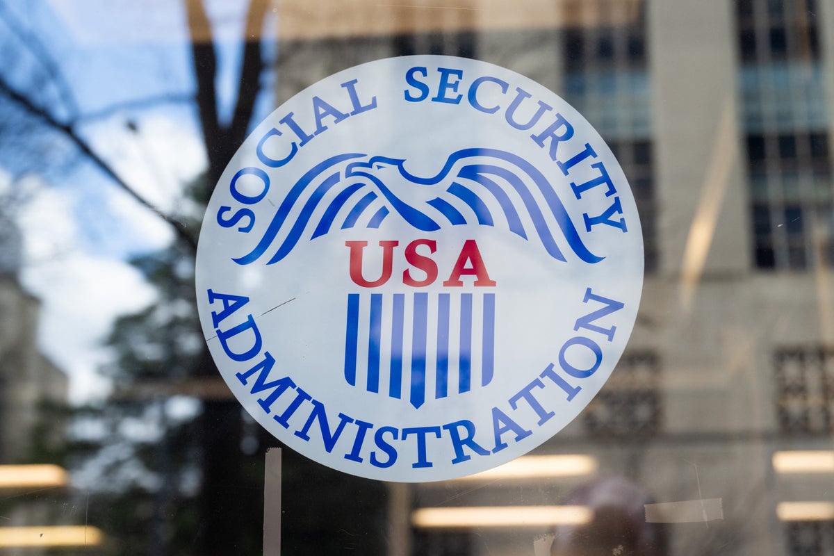 Social Security monthly payments expected to rise in 2026 - The Independent