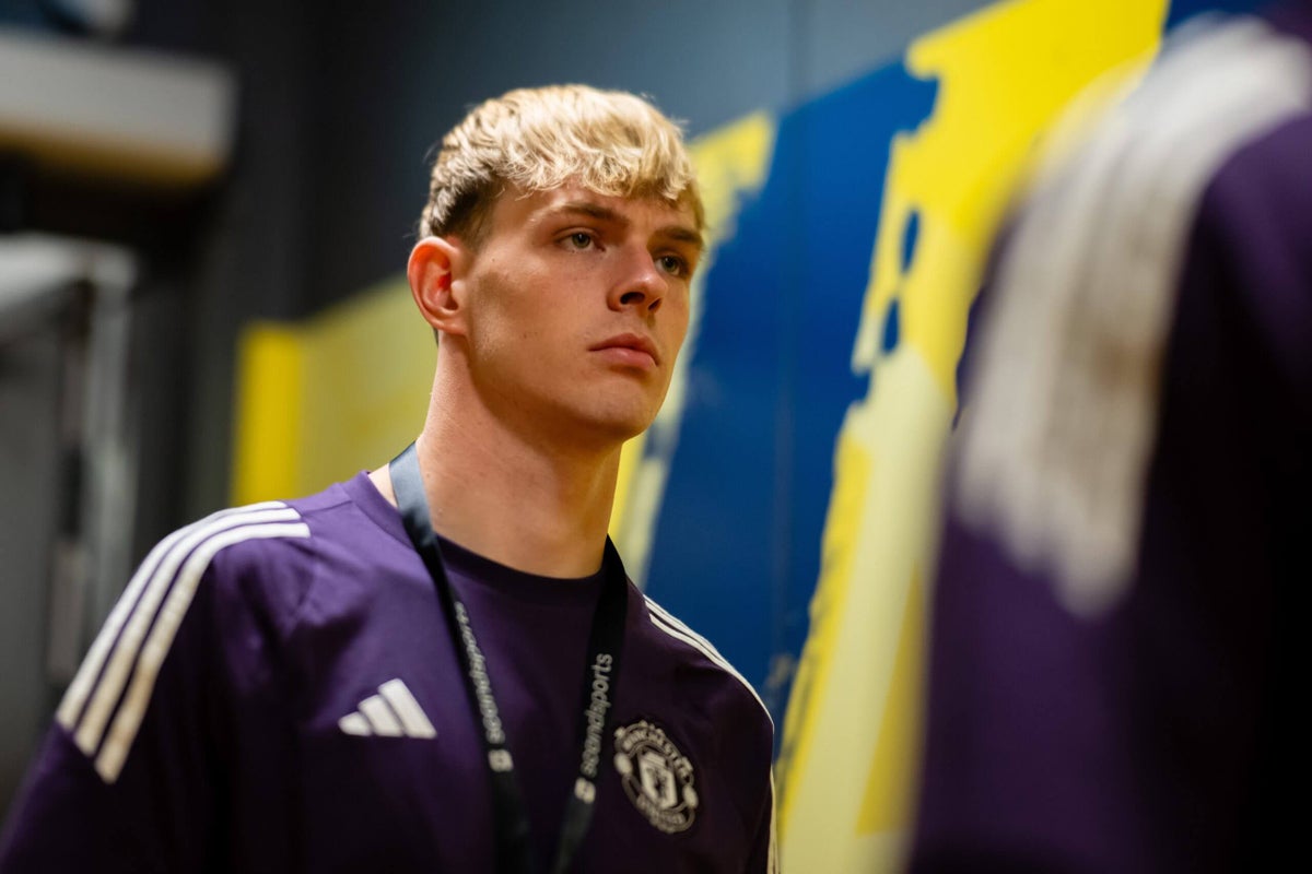 Manchester United’s Toby Collyer completes West Brom loan move