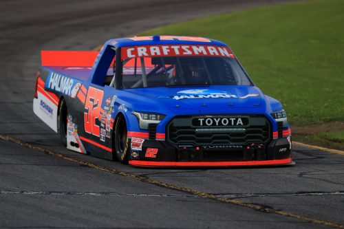 Kaden Honeycutt to fill in for Stewart Friesen in NASCAR Trucks