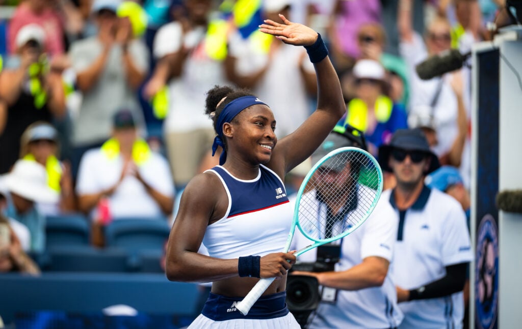 Coco Gauff waves to the crowd after winning her fourth round match at the Cincinnati Open 2025 - Day 8