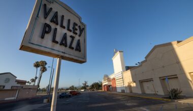 LA orders demolition of long-vacant Valley Plaza mall buildings – NBC Los Angeles