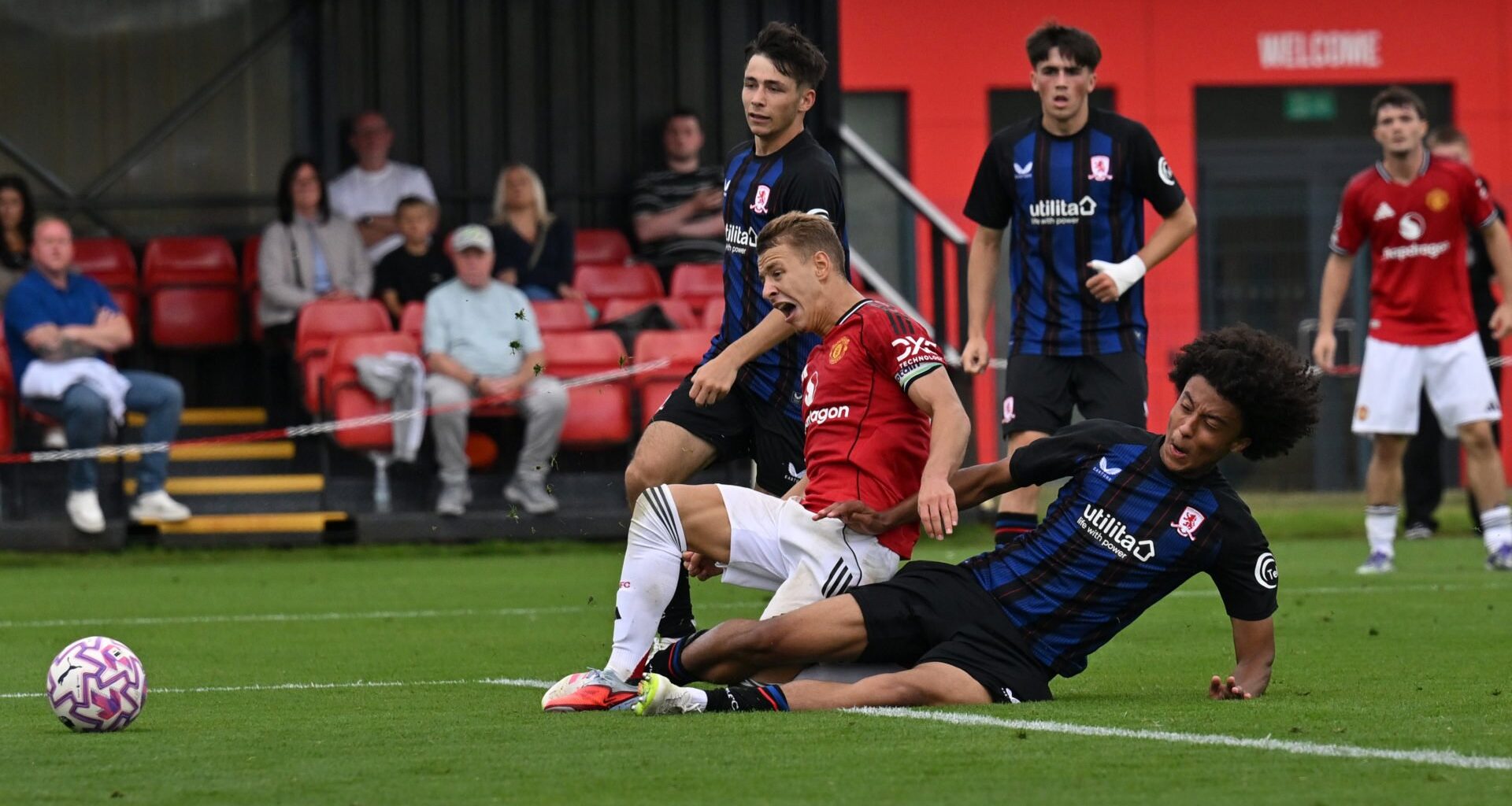 Darren Fletcher raves about 'fantastic' Man Utd wonderkid who has 'set the standard' for teammates